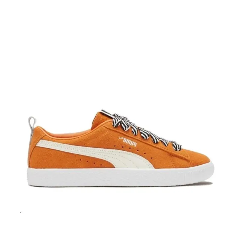 PUMA X AMI Suede Vintage 'Jaffa Orange' Sneakers-1