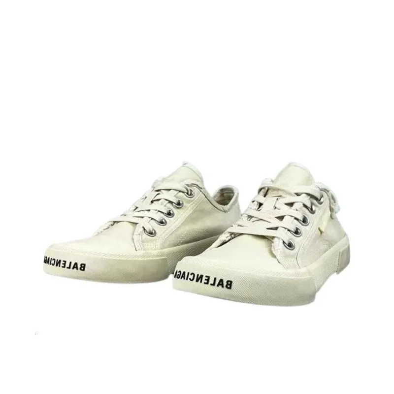 Balenciaga Paris Low Top Sneakers 'White Destroyed Cotton And White Rubber'-2