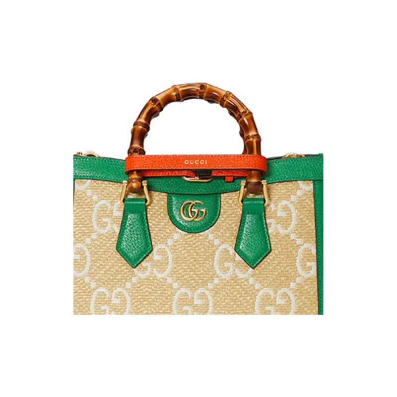 GUCCI Diana Handbags-9