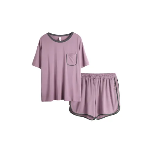 Xuan Liang Women's Pajama Sets