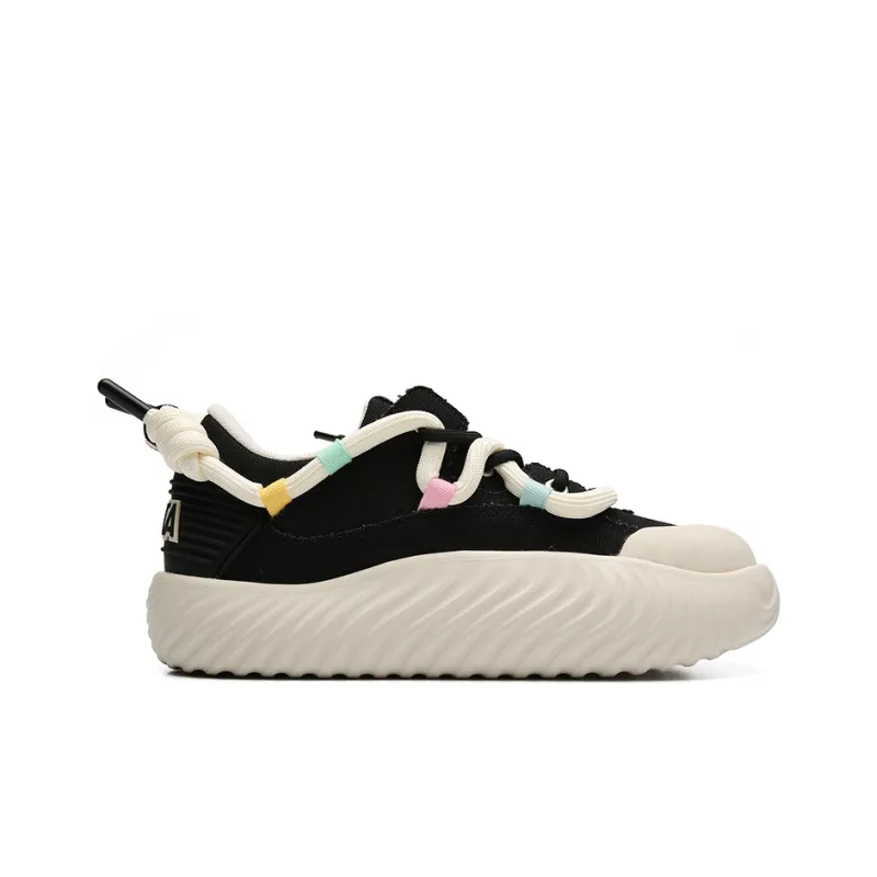 URTA Greedy Snake Collection Low Top Skateboard Shoes Women's Black-1