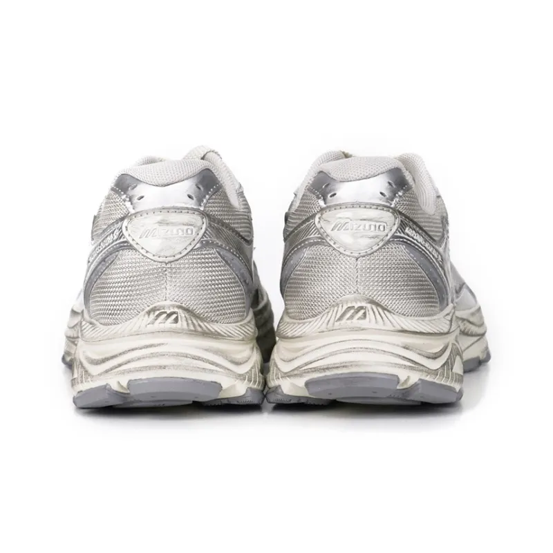 Mizuno Racer S 'White Metallic Silver'-2