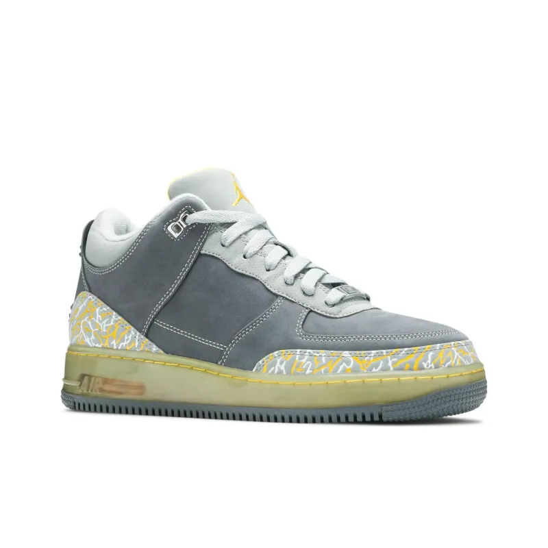JORDAN Ajf 3 Flint Grey Varsity Maize-1