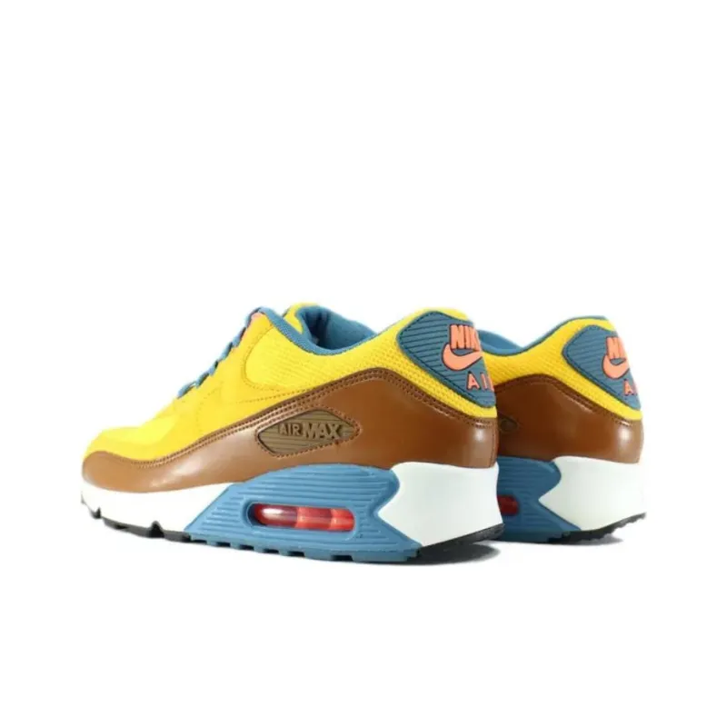 Nike Air Max 90 Essential University Gold Cognac-3