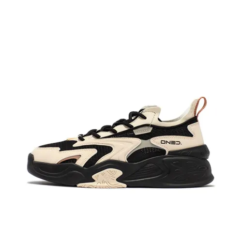361° Kashmir Anti Slip Wear Resistant Low Top Casual Shoes Women's Beige Black