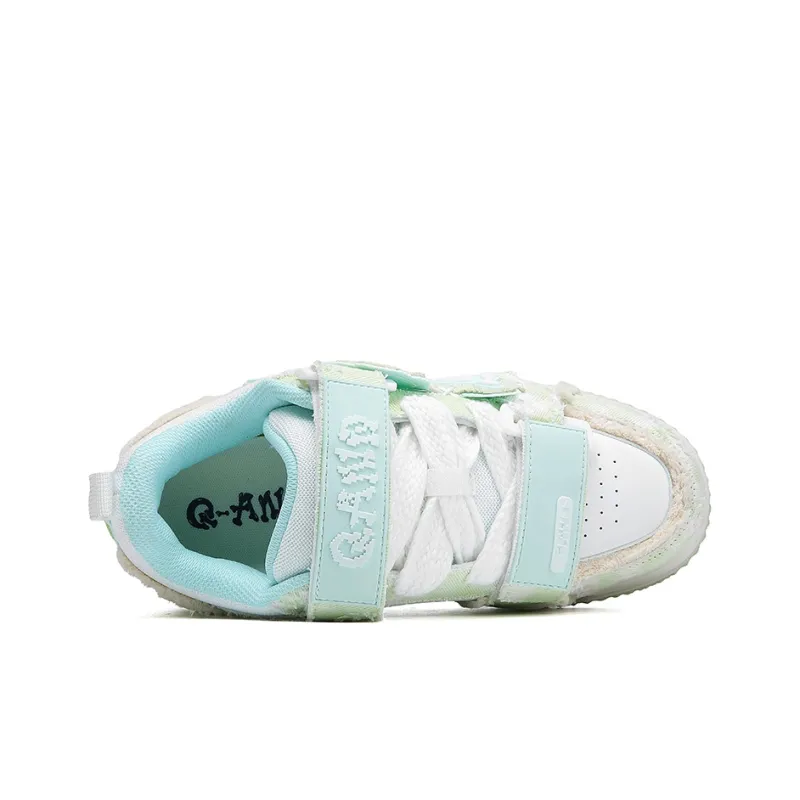 Q AND Low Top Skateboard Shoes Unisex-3