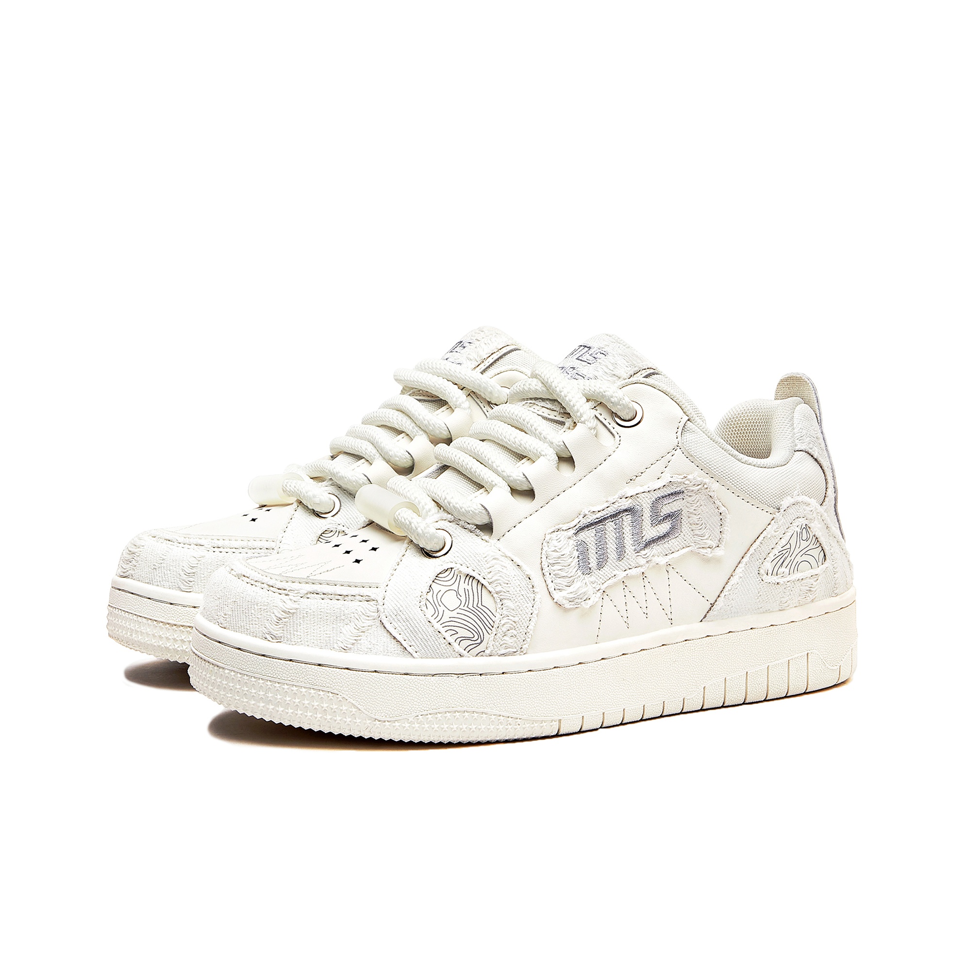 Ⓜ︎iya✴︎ AMIRI Black Low Top Sneakers With Logo Patch On The Tongue