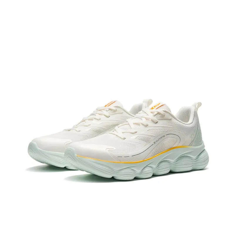 XTEP Tigger Shoes Cushioning And Breathable Low Top Running Shoes Men's Sail White/Sea Foam Green-4