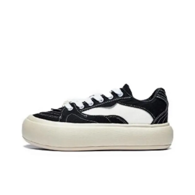 LiNing Low Top Sports Casual Shoes Women's Black White-0
