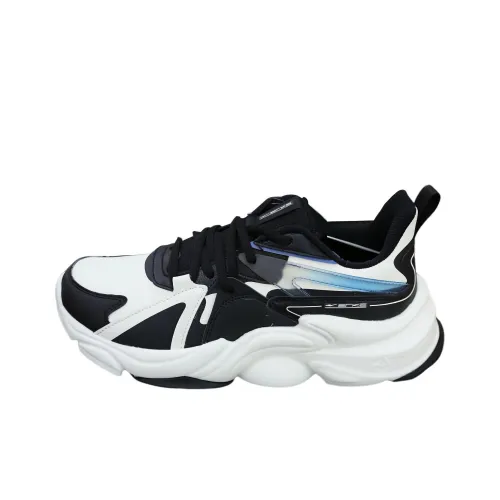 Erke Chunky Sneakers Men Low-Top Jet Black/Ivory