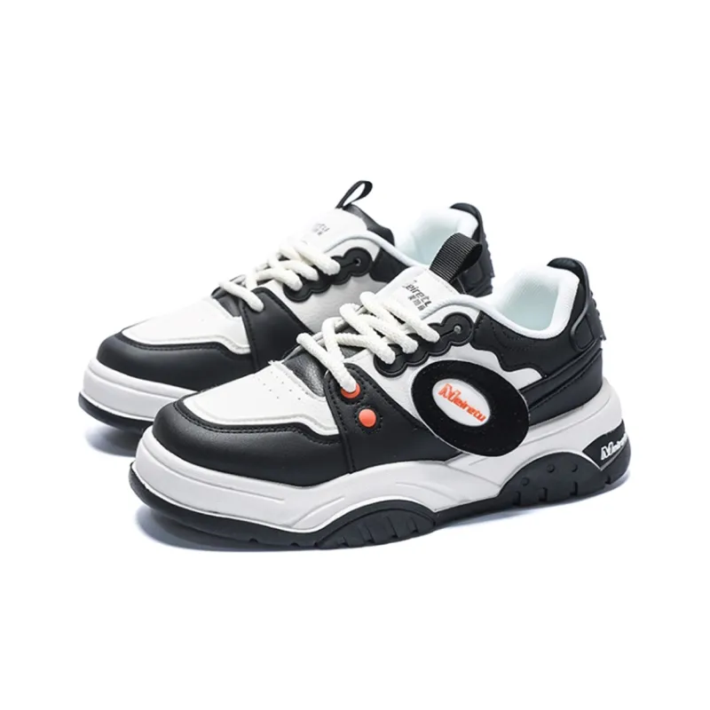 Meiretu Anti Slip Wear Resistant Low Top Skateboard Shoes Men's Black-2