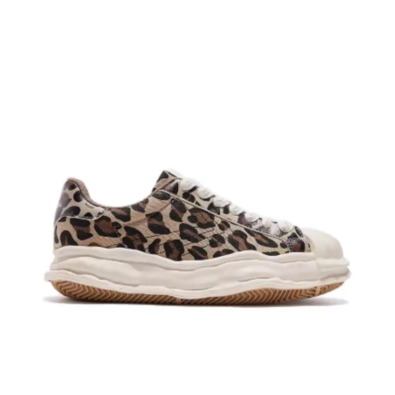 Feiyue Shock Absorbers With Slip Resistant Features Low Top Chunky Sneakers Women's Leopard Print-1