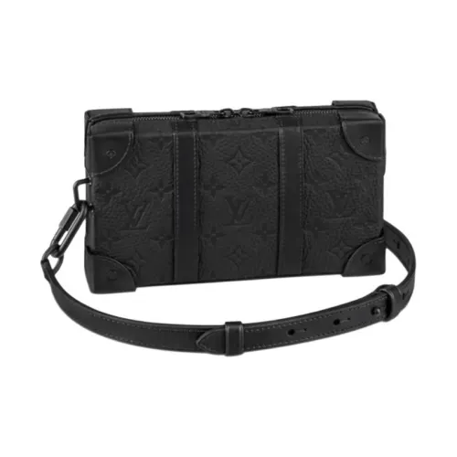 LOUIS VUITTON SOFT TRUNK Clutches