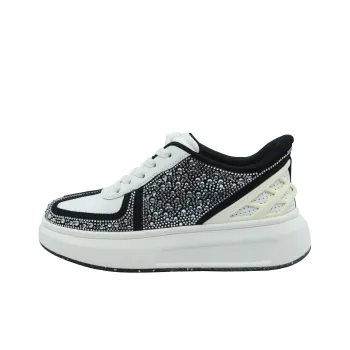It Must Be Done Abrasion Resistant Lightweight Height Increasing Low Top Skateboard Shoes Unisex