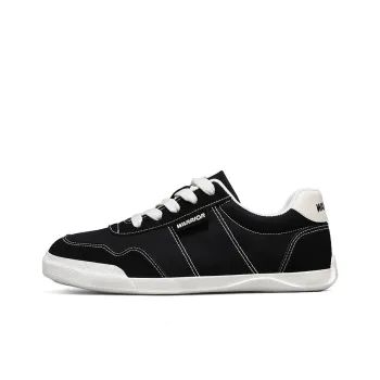 Warrior Wear resistant, Lightweight, Breathable, And Non slip. Low Top Canvas Shoes Unisex Black Rice