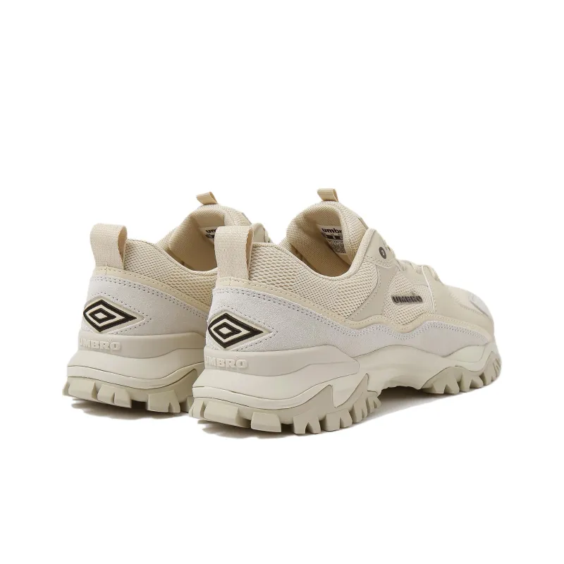 Umbro Bumpy Cushioning, Wear Resistant Low Top Casual Shoes Unisex Beige-2