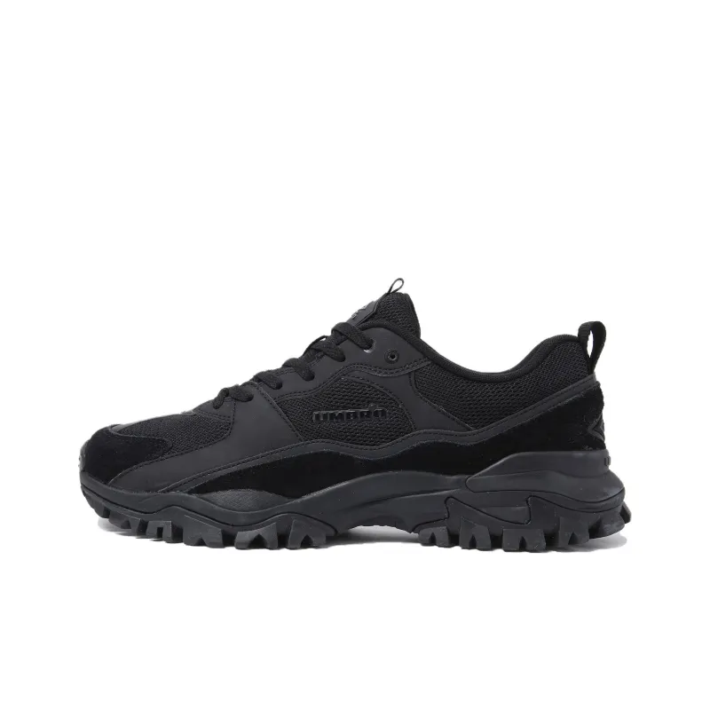 Umbro Bumpy Cushioning, Wear Resistant Low Top Running Shoes Unisex Black-0