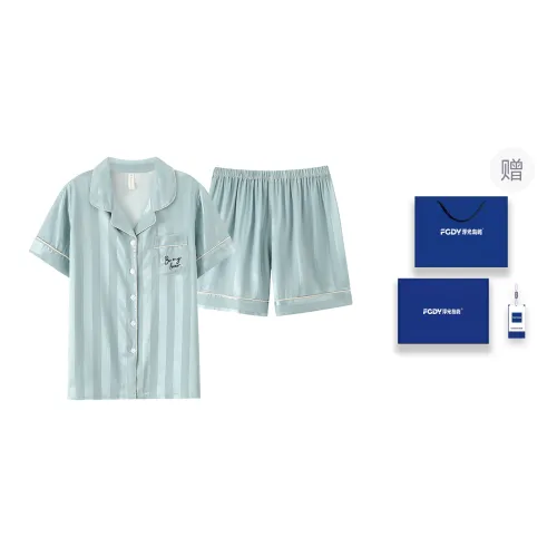 Floating Light Islands Pajama Set Women's Gift Box Set Teal