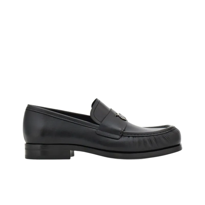 FERRAGAMO Gancini-plaque Leather Loafers-1