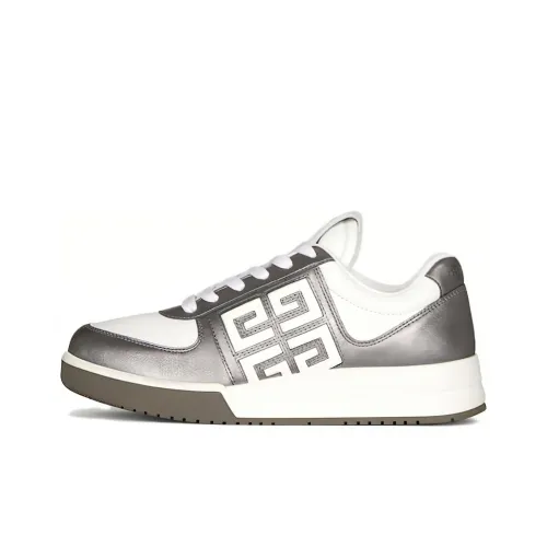 Givenchy G4 Low top Leather Sneakers