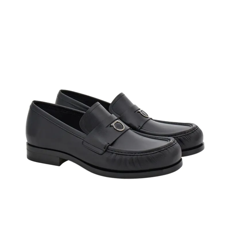 FERRAGAMO Gancini-plaque Leather Loafers-2