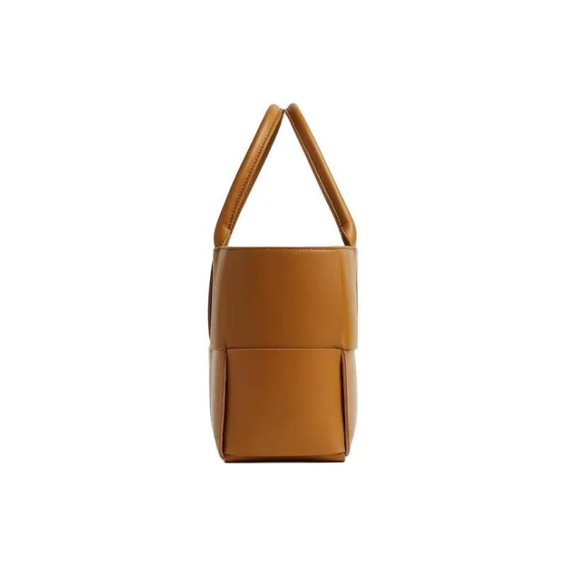 Bottega Veneta Arco Tote Bag Small Camel-1