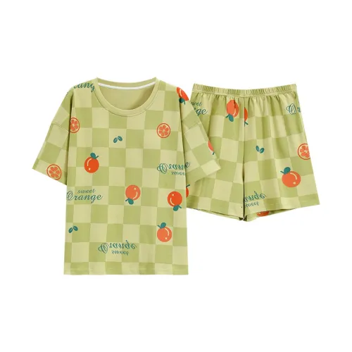 The Story Of The Flower Season Pajama Set Women's Green
