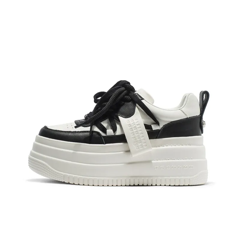 Coup De Foudre Mid-Top Skateboard Shoes Women's-5