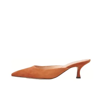 COACH Abrasion Resistant Closed Toe Slippers Women's Amber