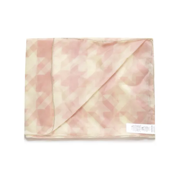 Burberry Houndstooth-Pattern Wraparound Scarf-1
