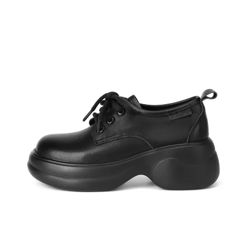 PIERCE GENTRY Loafers Women's Black/Brown
