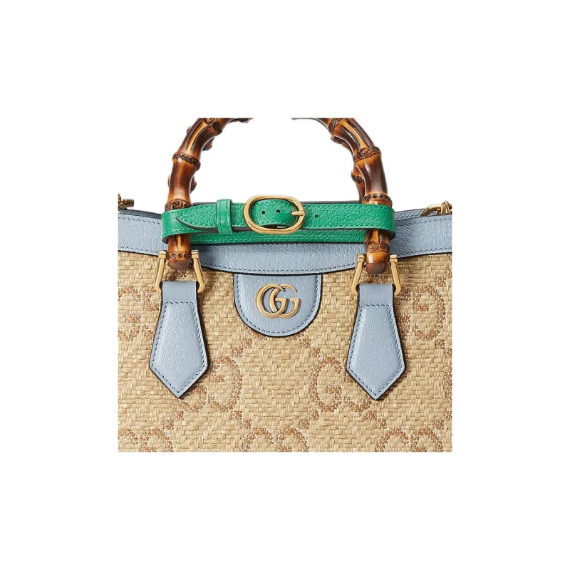 GUCCI Diana Handbags-10