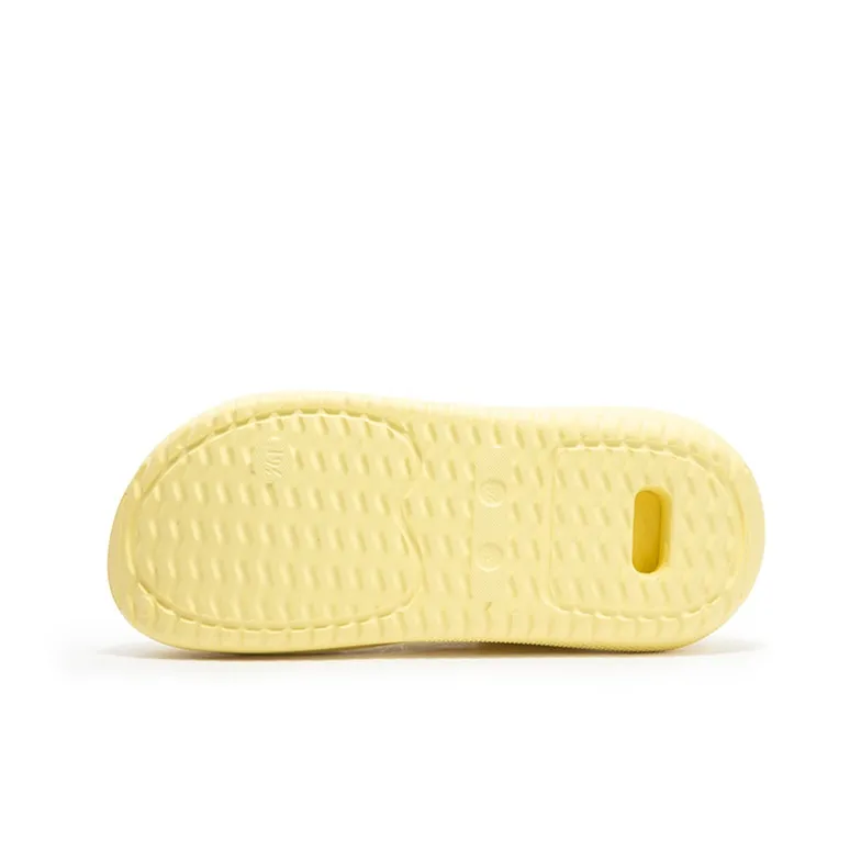 361° Little Liu Duck Clogs Women's Smoothie Yellow-4