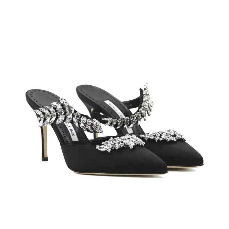 MANOLO BLAHNIK Crystal-embellished Pointed-toe Pumps-3