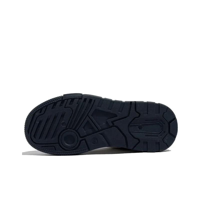 TUOPIN Slip Resistant, Lightweight, And Breathable Low Top Skateboard Shoes Unisex-24
