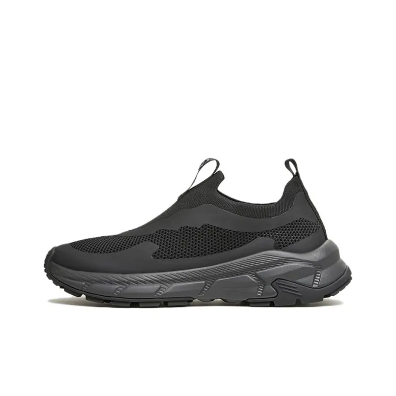 TATA Casual Shoes Men Low Top Solid Color-0
