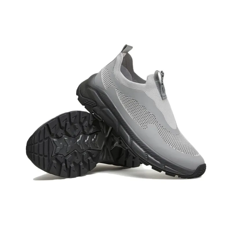 TATA Casual Shoes Men Low Top Solid Color-9