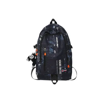Meow in the grass Backpacks