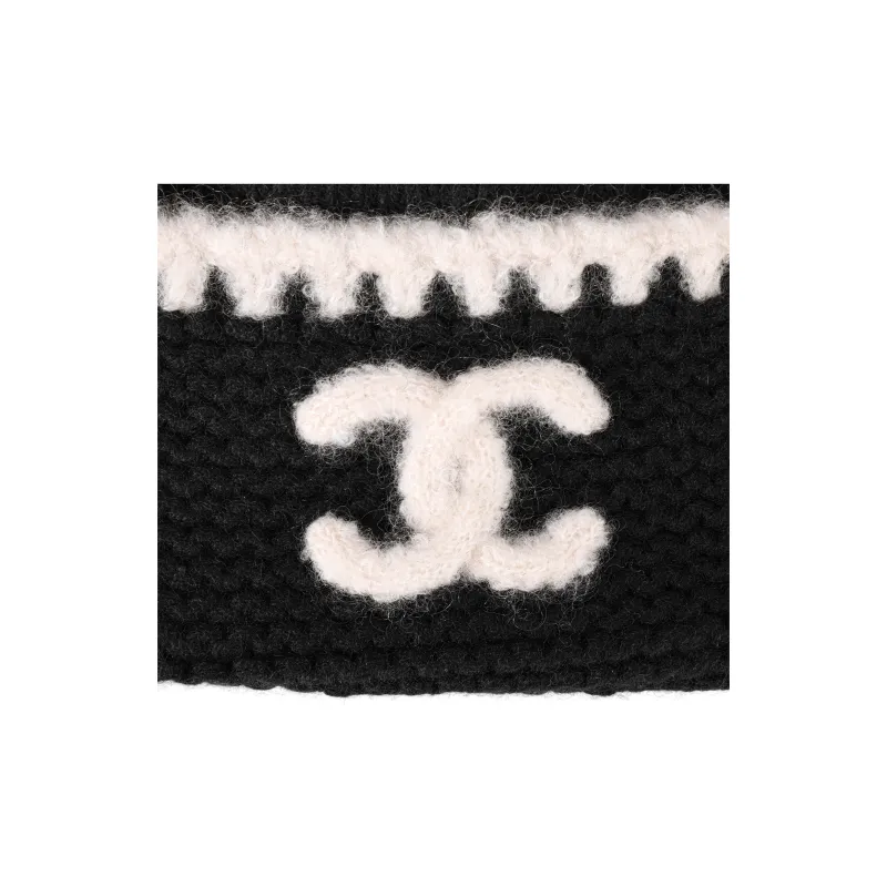 CHANEL Cashmere Beanies Unisex Black-4