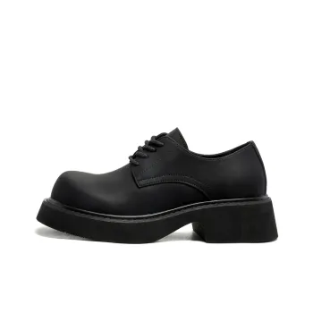 Year By Year Casual Shoes Men's Black