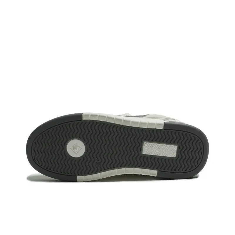 Meiretu Abrasion Resistant Lightweight Slip Resistant Low Top Skateboard Shoes Men's White-5