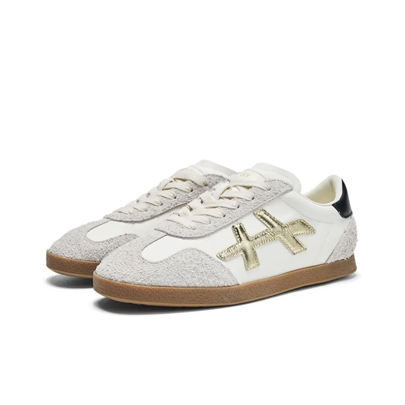 CHERYKALLY Wear Resistant Coverage Low Top Skateboard Shoes Women's-1