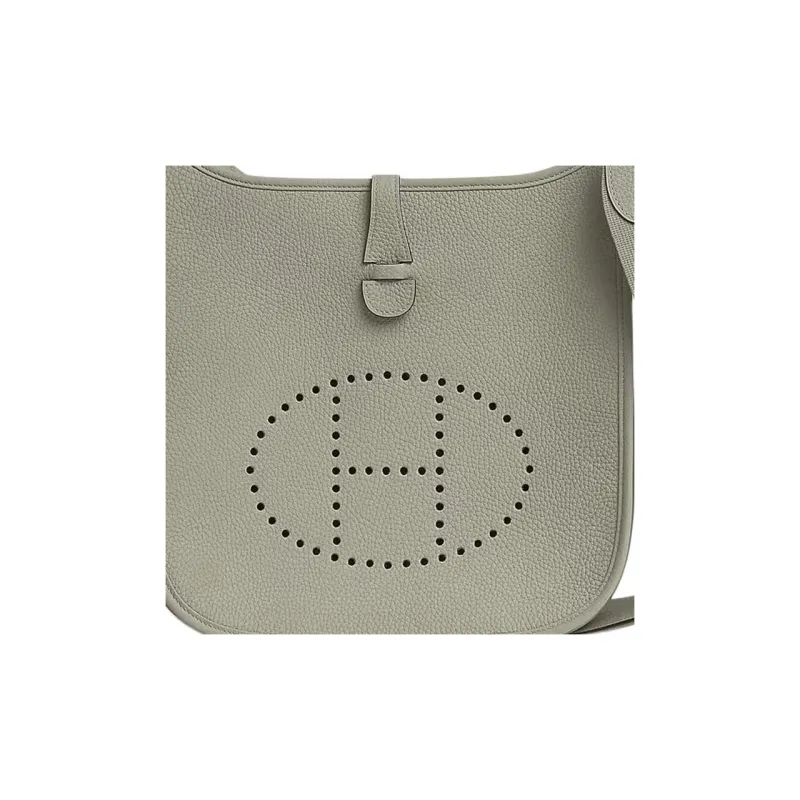 HERMES Evelyne Clemence Bullock Leather Ivorie Crossbody Bag Shoulder Bag Women's Q1 Sauge Sage Green-4