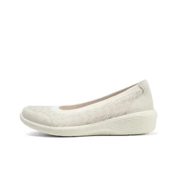 Skechers Arya Cushioned Wear Resistant Breathable Rebound Height Increasing Coverage Low Top Casual Shoes Women's Ivory