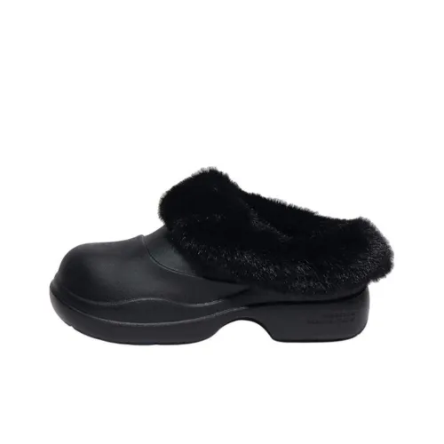 Rockfish Weatherwear Closed Toe Slippers Women's