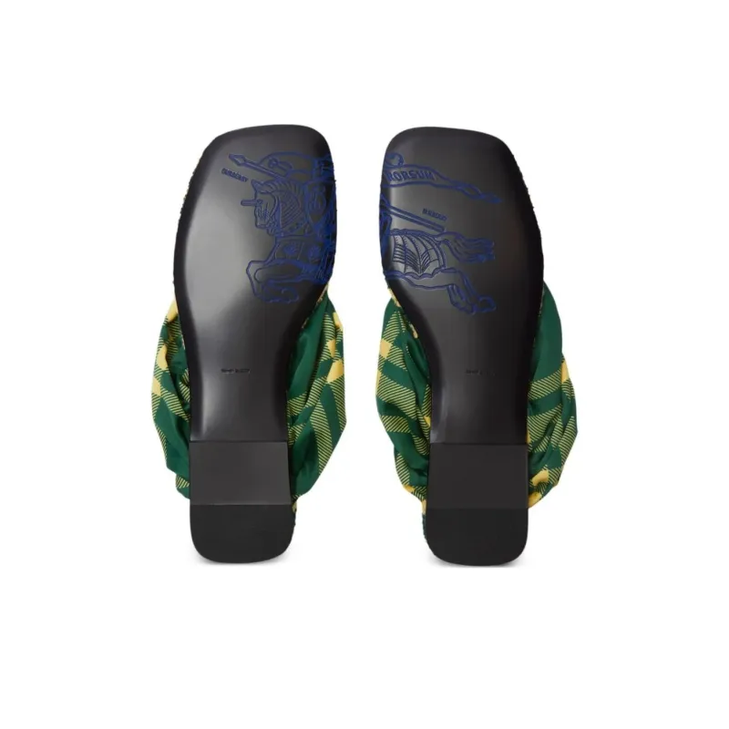 Burberry Flip Flops Women's Green-4