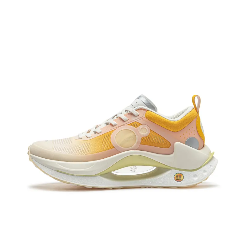 LiNing Jueying CRC Cushioning Rebound Low Top Running Shoes Men's Vanilla Yellow-0