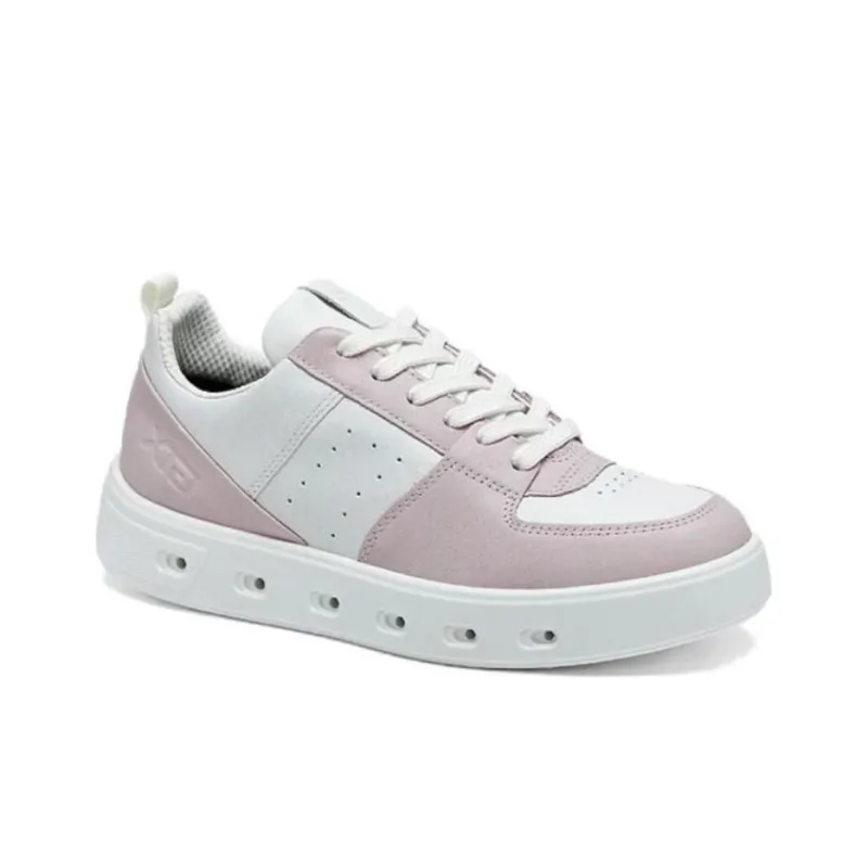 Ecco Stylish Skateboarding Shoes Women's Ice Purple Pink-1