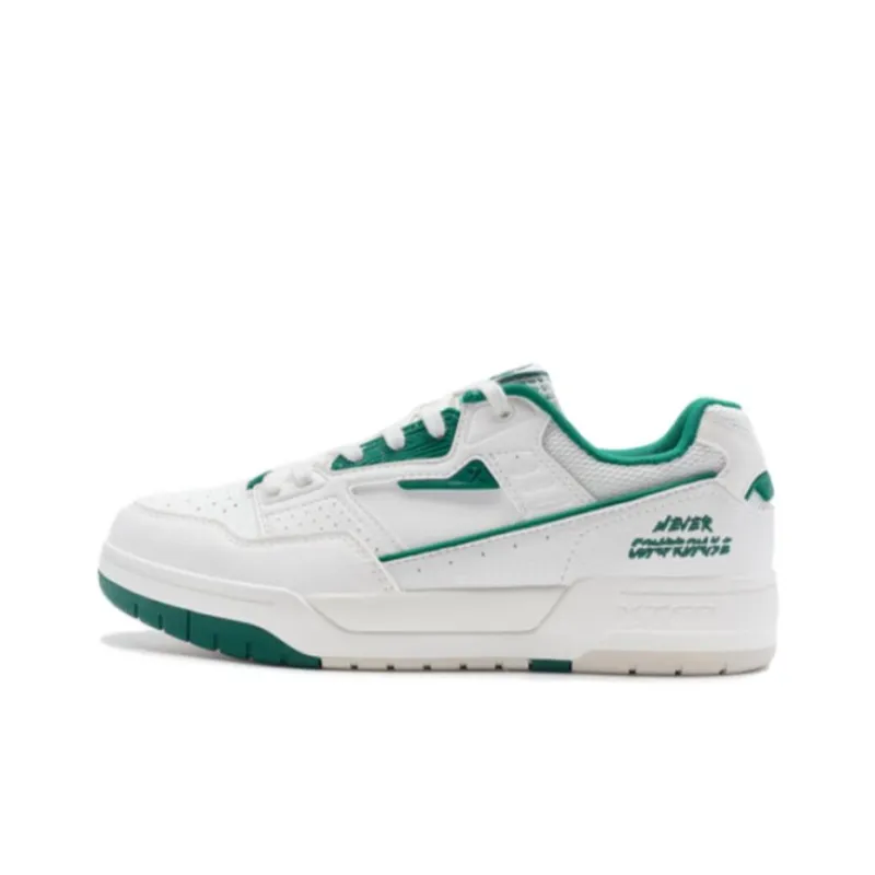 XTEP Anti Slip And Wear Resistant Breathable Low Top Skateboard Shoes Women's White Green-0