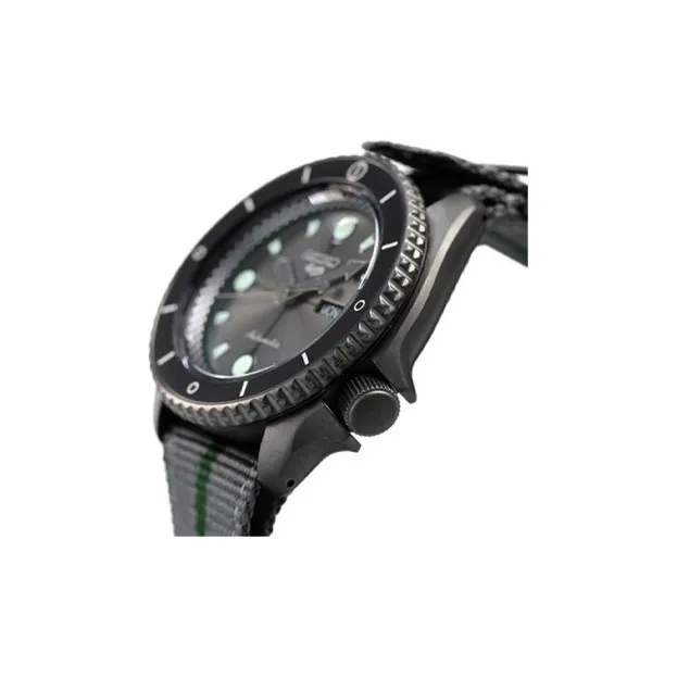SEIKO 5 Sports SRPF75K1-2